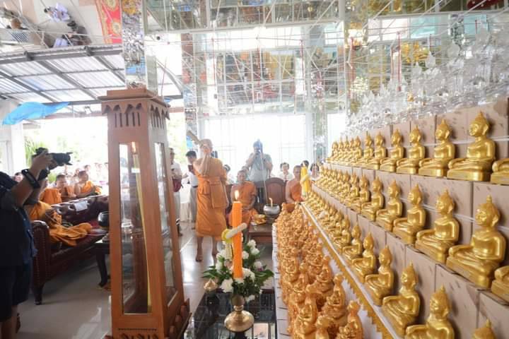 รูปหล่อ หลวงพ่อศักสิทธิ์ วัดท่าซุง (พระบูชา ขนาดตั้งบูชา หน้าตัก5นิ้ว สูง8นิ้ว) ปี2561 - หลวงพ่อเล็ก วัดท่าขนุน ร่วมปลุกเสก