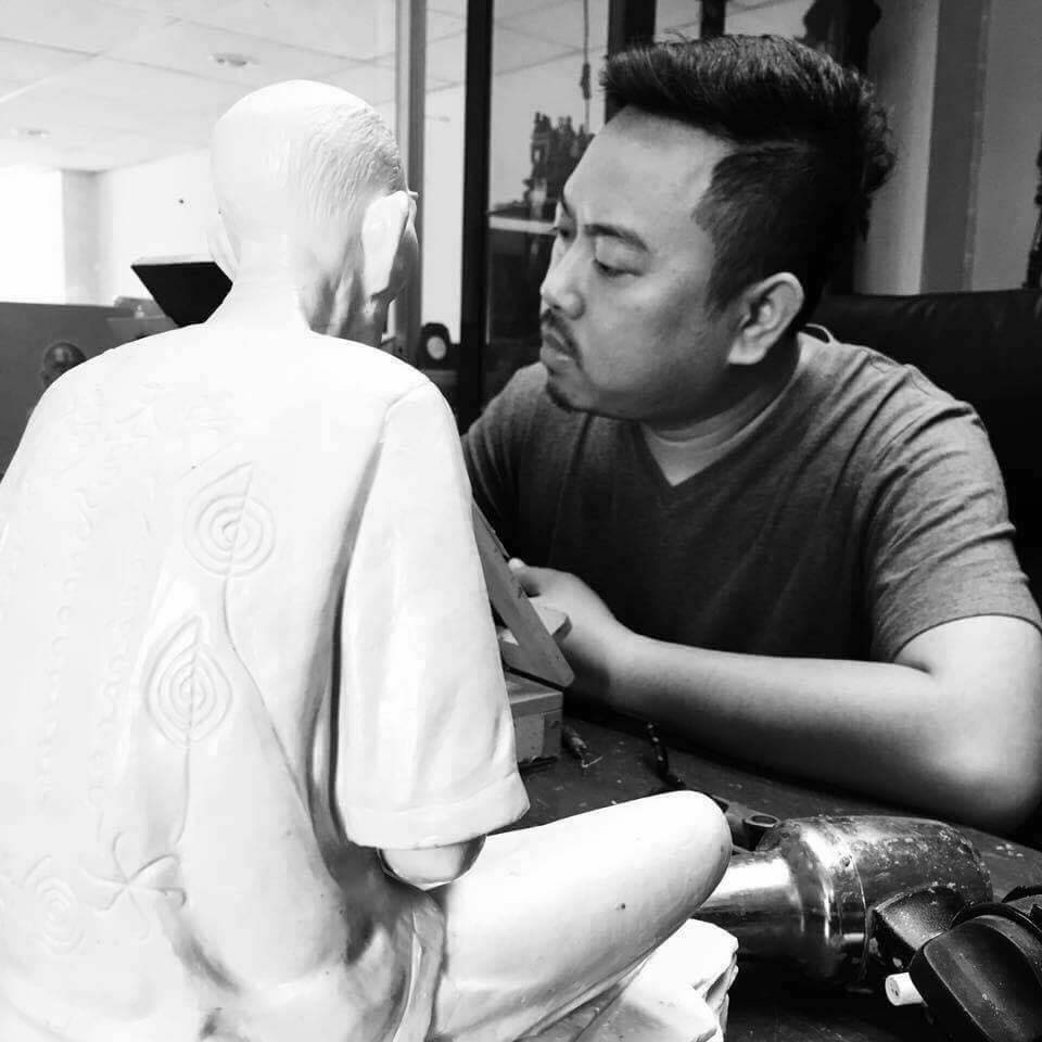 รูปหล่อ เซียนแปะโรงสี รุ่นเจ้าสัวฟ้าประทาน เนื้อโลหะ หน้าตัก 12 นิ้ว