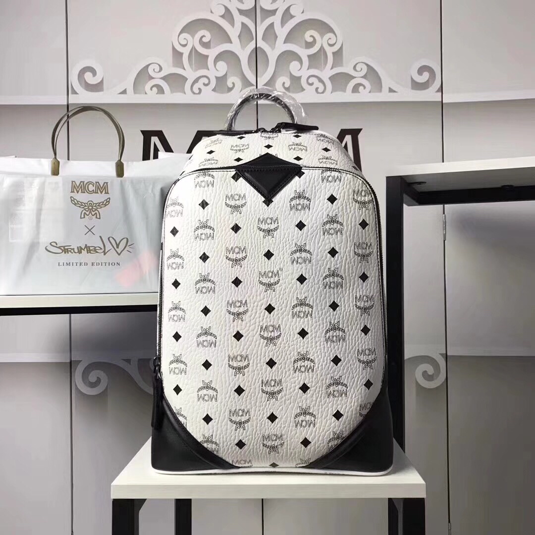 พรีออเดอร์ กระเป๋าเป้ mcm duke backpack 30x41 cm มีหลายสี
