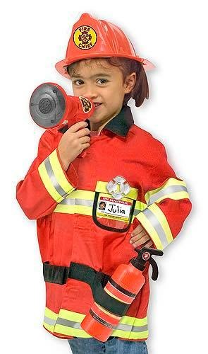 ชุดแฟนซีคอสตูมพร้อมอุปกรณ์สุดน่ารัก Melissa & Doug Fire Chief Role Play Costume Set