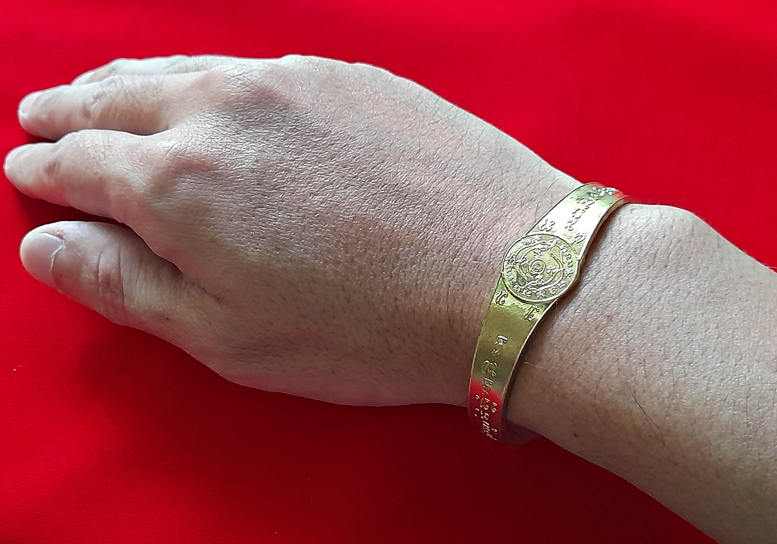 กำไล ข้อมือ พญาจิ้งจกคู่ + พญาเต่าเรือน (เมตตา ค้าขาย) รุ่น4 เนื้อทองเหลือง(ขนาดฟรีไซด์) ปี2563 #รับประกันแท้ - หลวงพ่อพิมพ์ วัดพฤกษะวัน (ศิษย์ หลวงพ่อหน่าย วัดบ้างแจ้ง) จ.พิจิตร