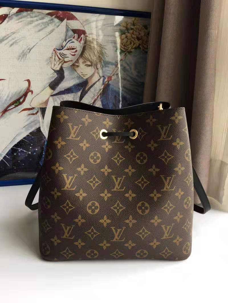 กระเป๋า lv neonoe 10 นิ้ว ขนมจีบ มีหลายสี