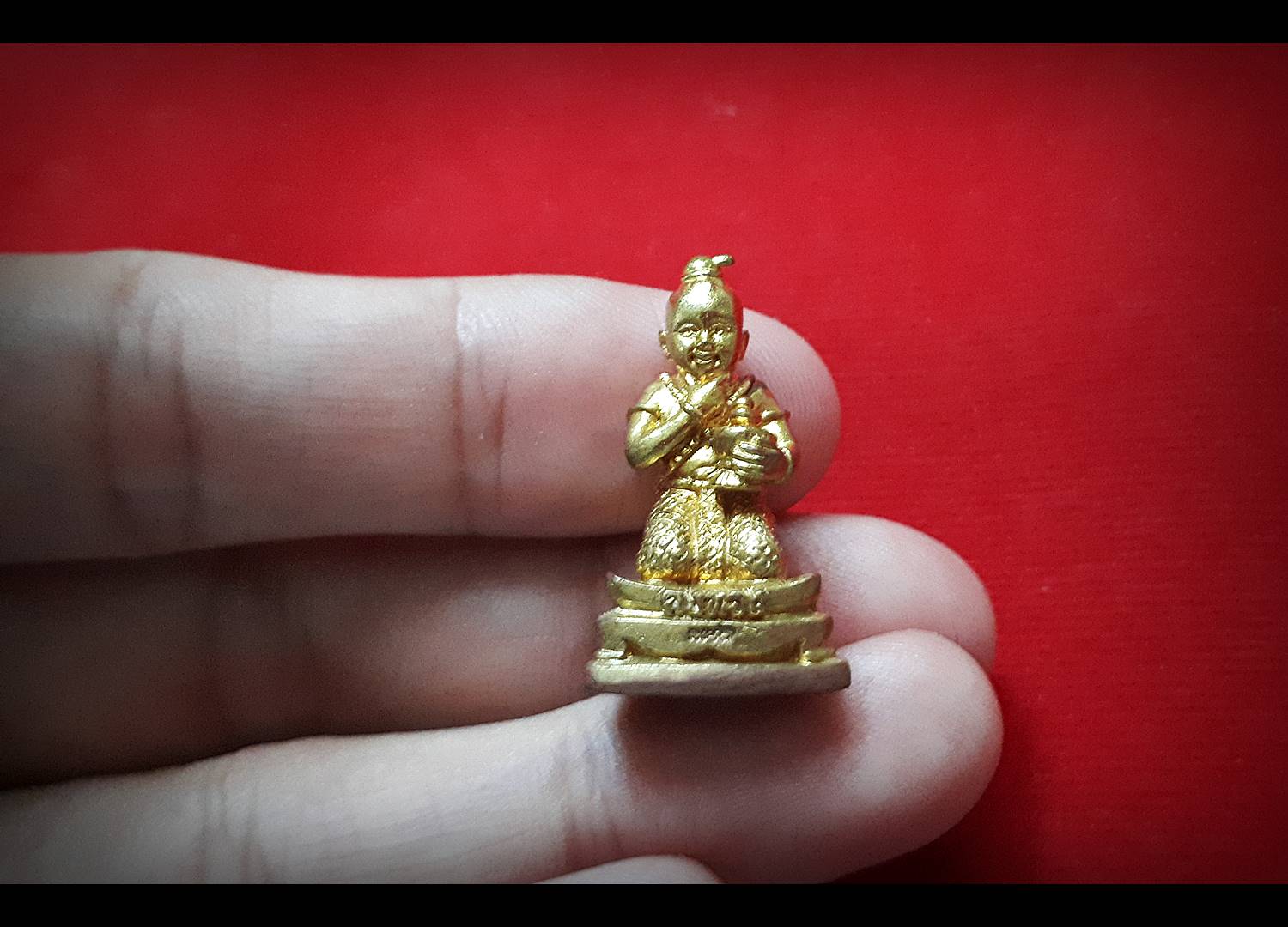 กุมารทอง กุมารเทพ หลวงปู่หงษ์ พรหมปัญโญ สุสานทุ่งมนต์ (เพรชพรหมคุณ คงทอง พ่วงเพชร ทองเพชร) รุ่นบันดาลทรัพย์ ปี2552 และ (รุ่นรวยมหาเศรษฐี) )