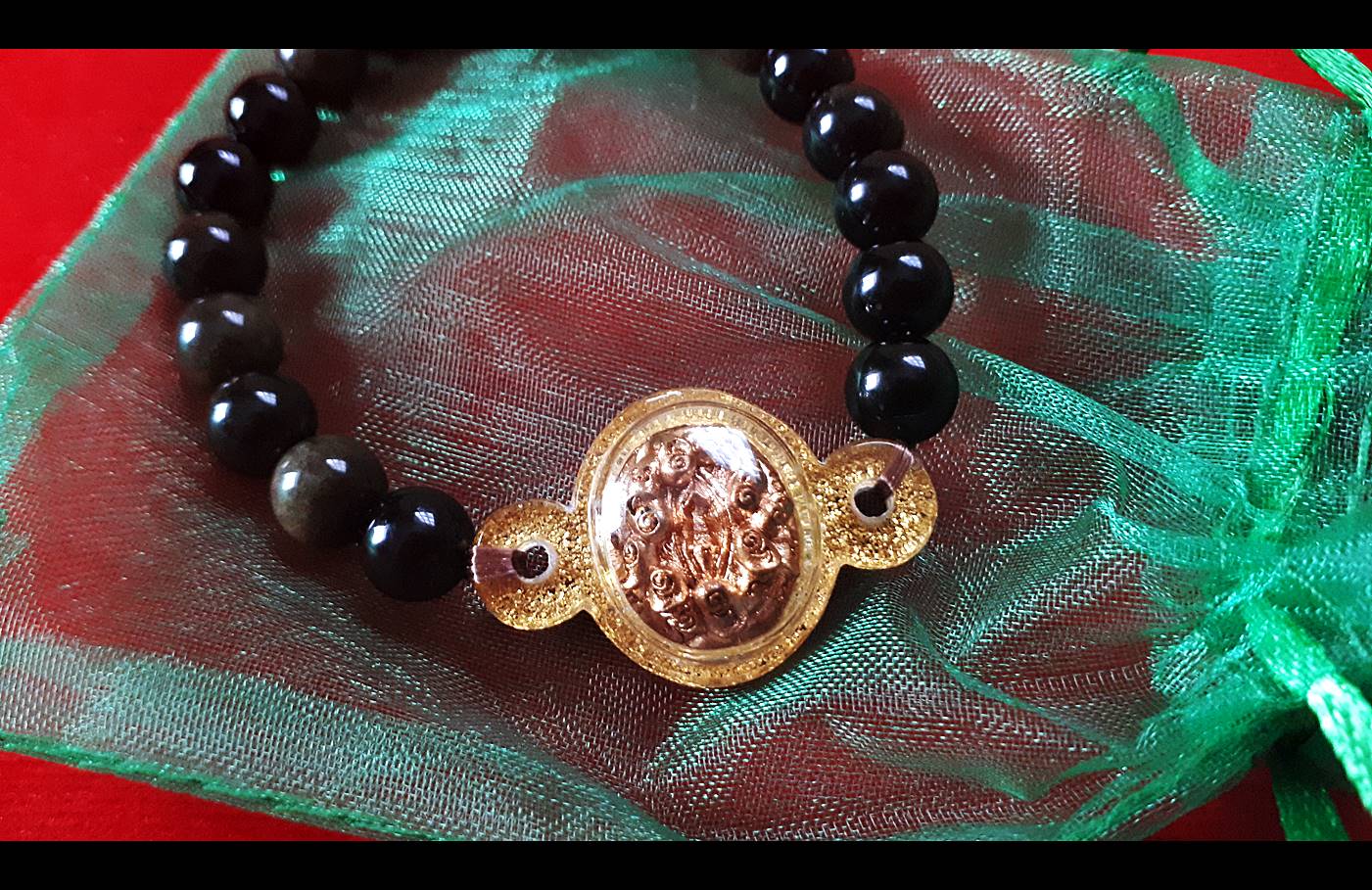 สร้อยข้อมือ+เหรียญศิวลึงค์ (11รุ่ม1) หลัง โยนี (พ่อปู่แม่ย่าให้กำเนิด พลังงานจักรวาล) (ปลุกเสกที่ปราสาทนครวัดและเขาพนมกุเลน) ปี2562 #รับประกันแท้ - หลวงปู่อุดมทรัพย์(พระอาจารย์จ่อย ลูกศิษย์หลวงปู่หมุน วัดบ้านจาน) วัดเวฬุวัน