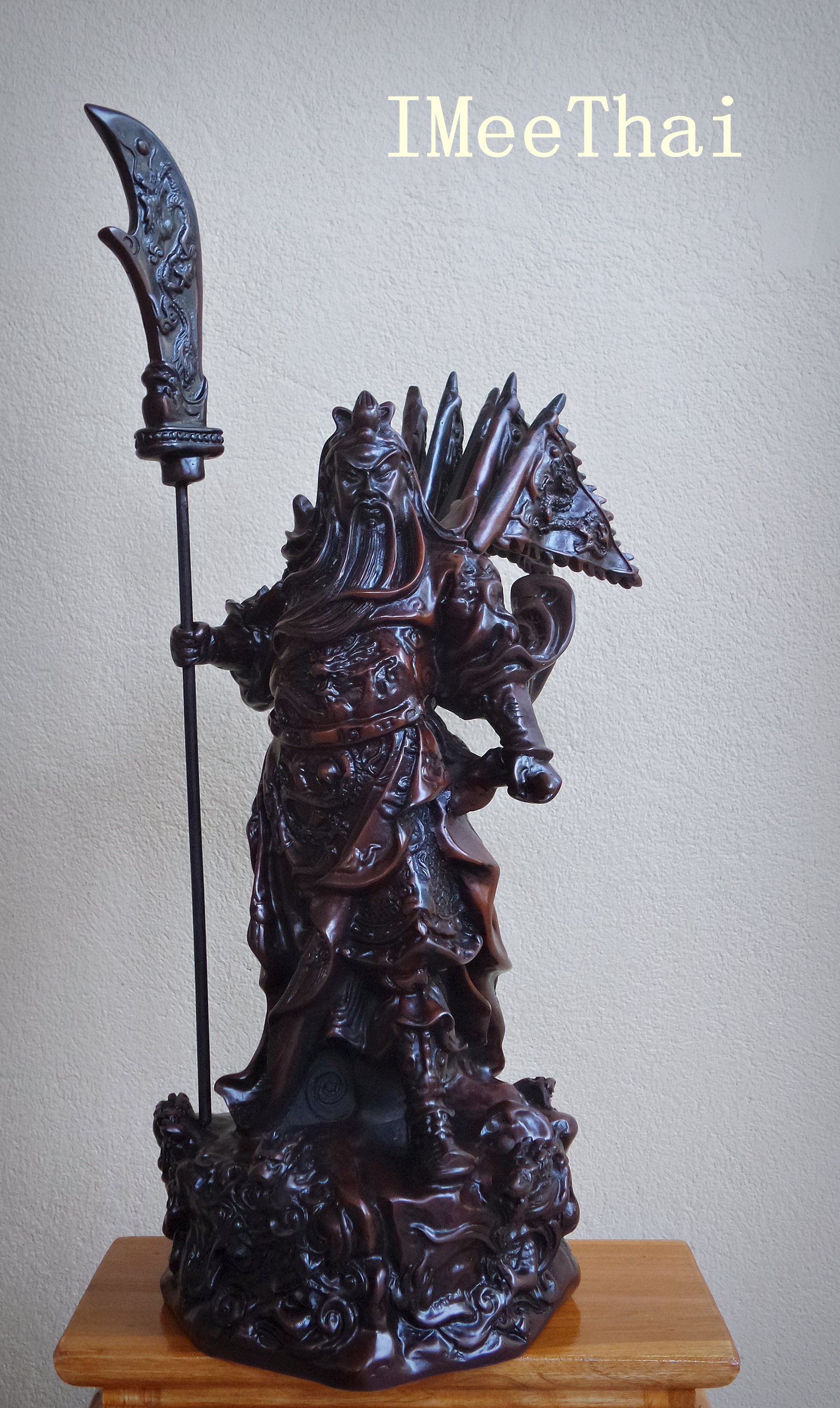 รูปปั้น เทพเจ้า กวนอู่ ออกศึก