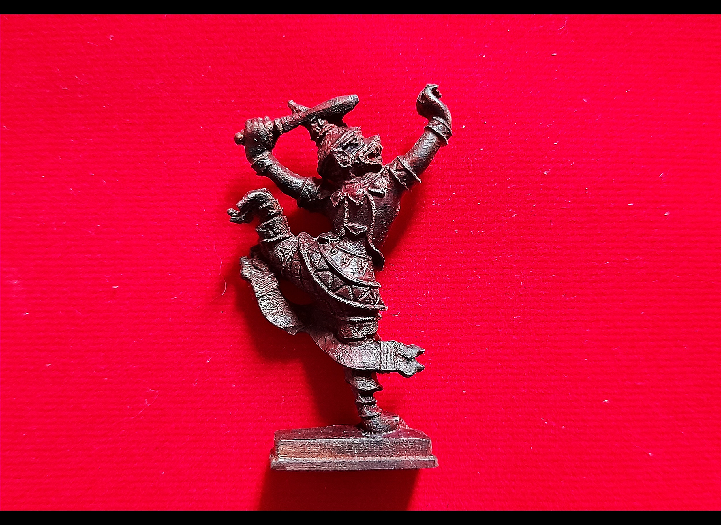 ชุดเครื่องราง เทพพญาวานร ที่มีฤทธิ์เยอะ (#พญาพาลี เนื้อไม้ขนุนฟ้าผ่า #สุครีพหักฉัตร เนื้อไม้พะยูง #องคต เนื้อไม้ขนุนฟ้าผ่า(ฐานบรรจุมวลสาร ผงคชสาร หลวงพ่อดิ่ง วัดบางวัว - ลูกอมหลวงพ่อพริ้ง วัดบางปะกอก) ) ปี2564 #รับประกันแท้ - หลวงพ่อบ๊ะ วัดโพธิ์ลังกา ปลุก