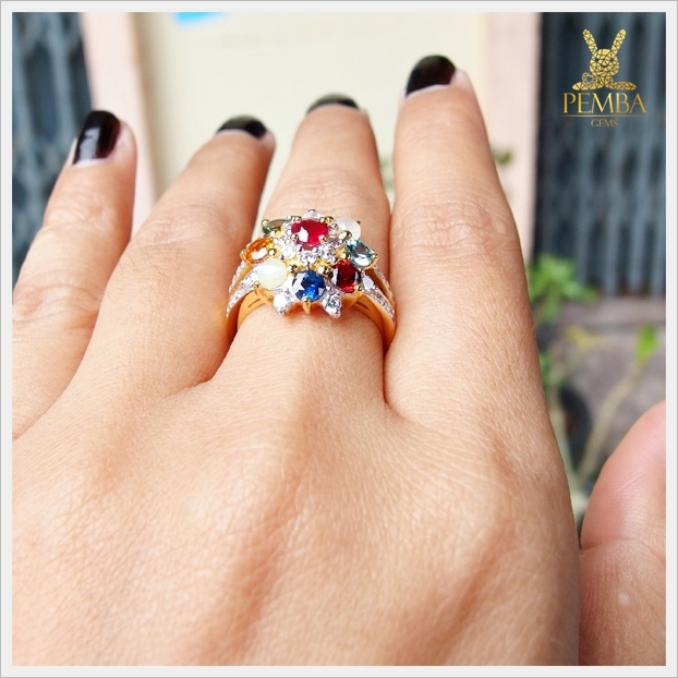 แหวนทองนพเก้าแท้ ทรงดอกไม้ โดดเด่นเต็มๆ นิ้ว (สามารถสั่งทำได้ค่ะ)