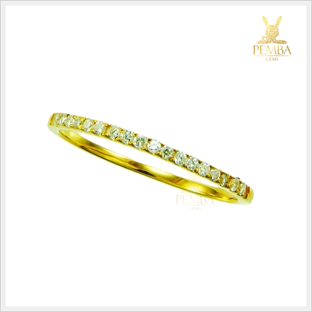 แหวนเพชรแท้ เล็กๆ แต่สวยเก๋ใส่ติดนิ้วทุกโอกาส (สามารถสั่งทำได้ค่ะ)