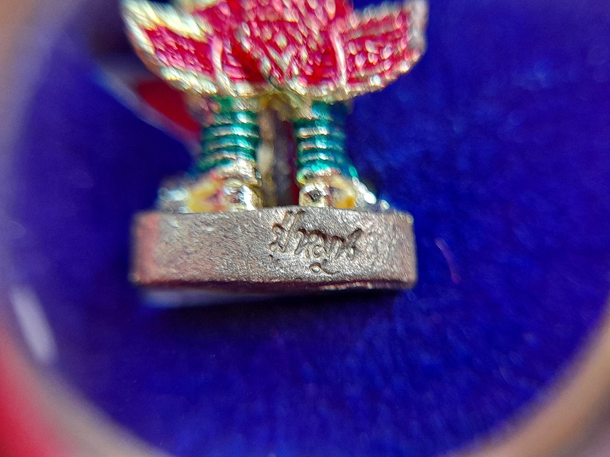 รูปหล่อ ท้าวเวสสุวรรณ (ขนาดพกพาห้อยคอ) เนื้อทองเหลืองลงยา ปี2562 ตอกเลข ตอกโค็ด #รับประกันแท้ - หลวงปุ่หมุน วัดบ้านจาน