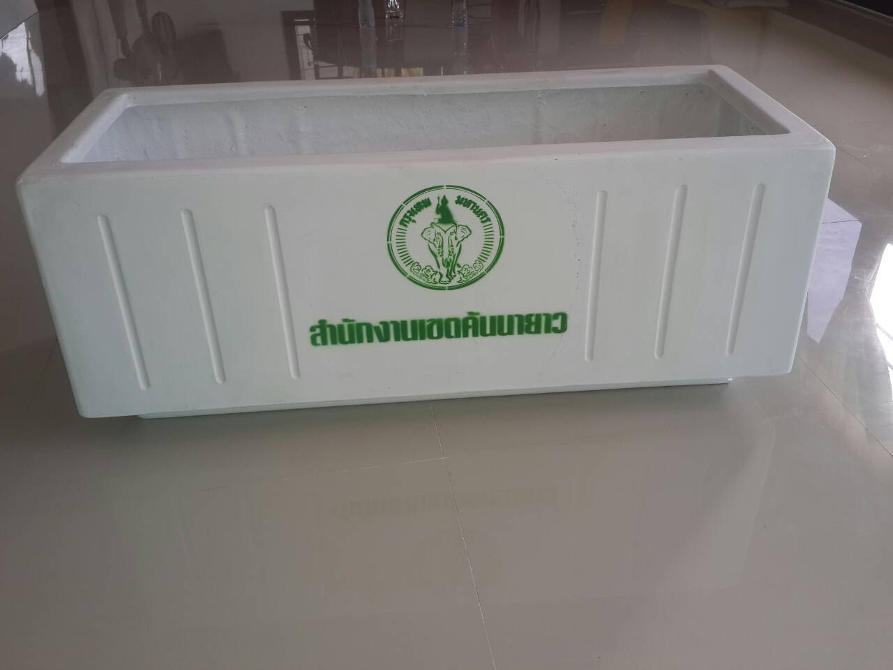 กระถางสำนักงานเขต กระถางรางหมู กระถางกทม fiberglass ไฟเบอร์กลาส