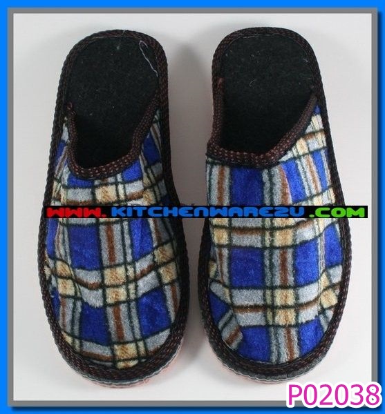 P02038 รองเท้าใส่เดินในบ้าน ราคาส่งต่อ 1 โหล:12 คู่ (180 บ/โหล เฉลี่ย 15 บาท ขายส่งทุกอย่าง 20 บาท)