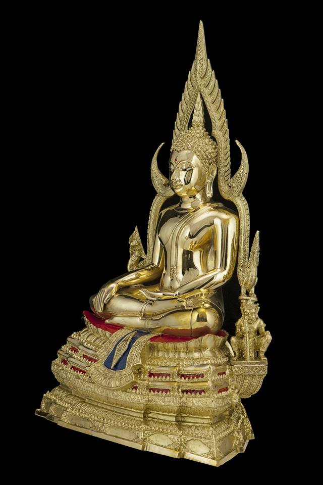 รูปหล่อ พระพุทธชินราช เนื้อทองเหลืองขัดเงา (หน้าตัก9นิ้ว)