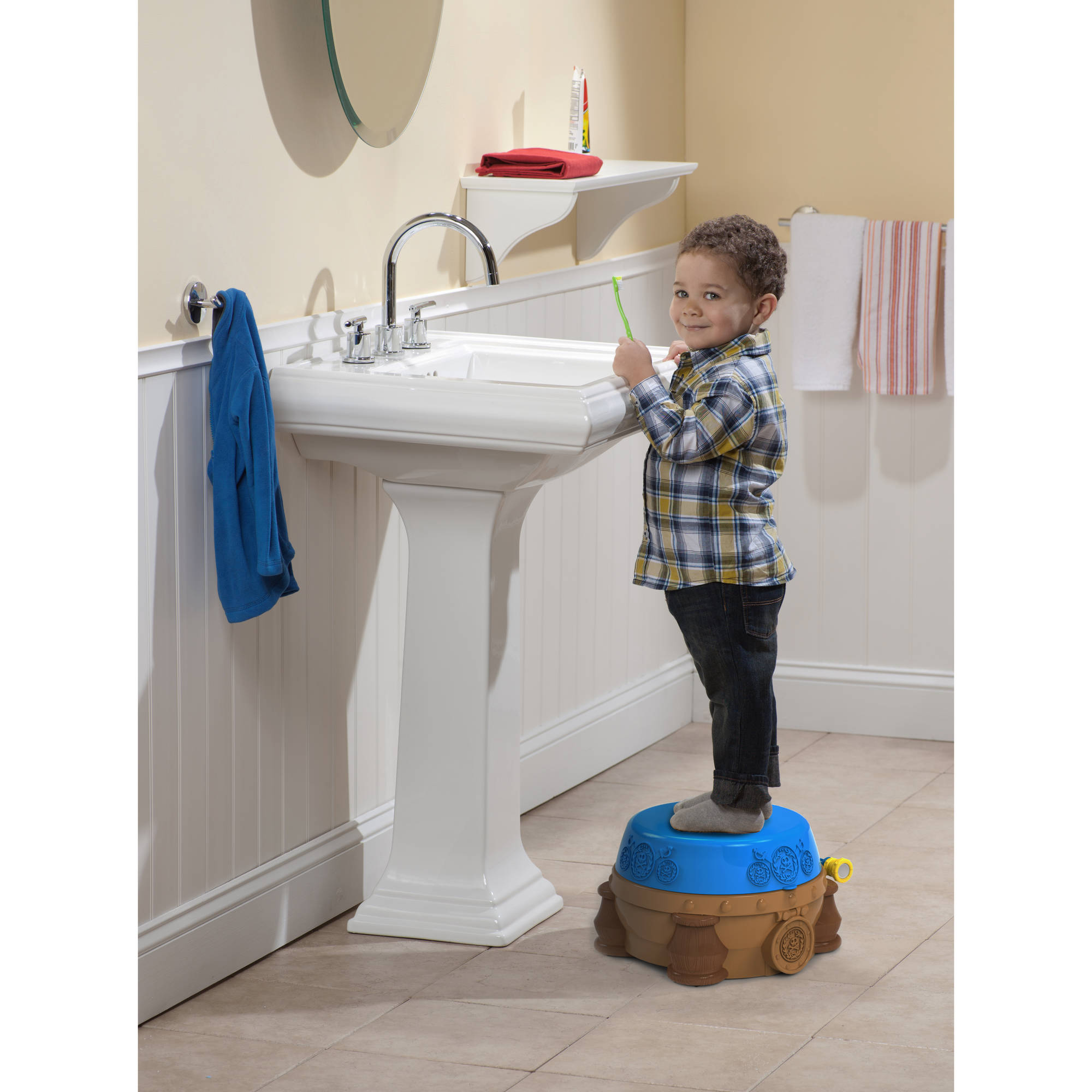 กระโถนฝึกขับถ่ายสำหรับเด็ก The First Years Disney Baby รุ่น 3-in-1 Celebration Potty System (Jake and the Never Land Pirates)