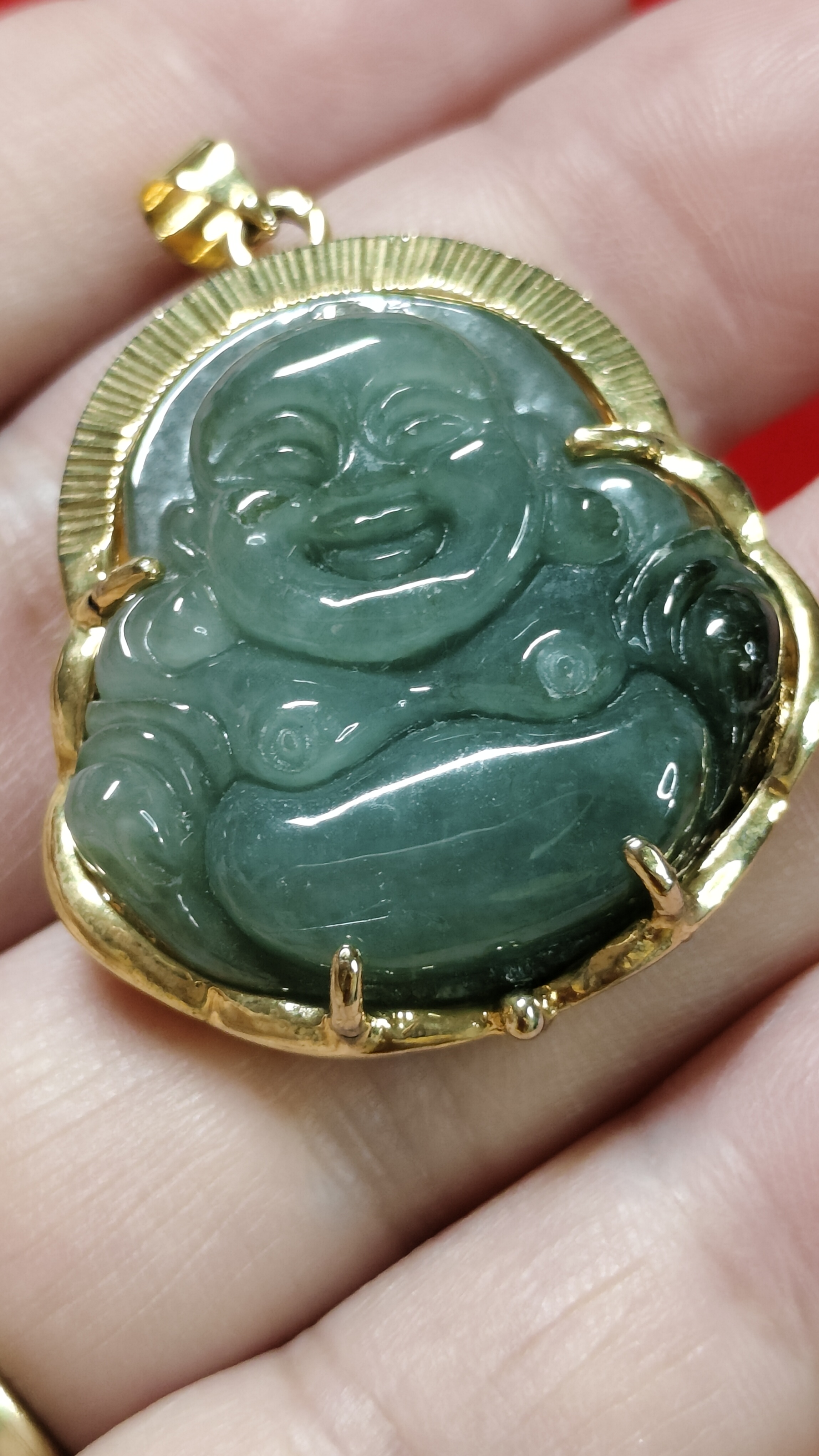 #จี้หยกเนื้อแก้วแกะพระสังกัจจายน์ C-035