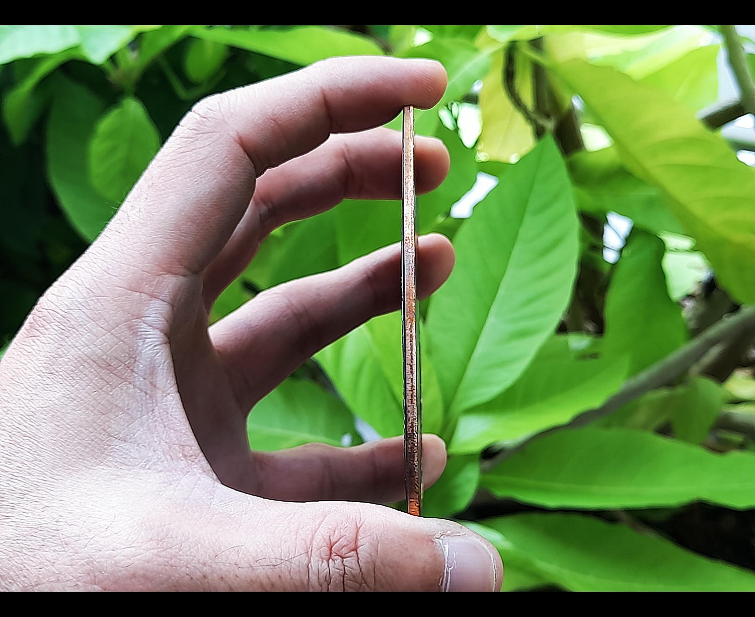 แผ่นยันต์รองกระถางธูป (ขนาดใหญ่4นิ้ว หนา2มิล) เนื้อนวะ(มีส่วนผสมของทองคำ) ปี2564 (ใช้ใส่ในกระถางธูปเพื่อเสริมการบูชาข้อพร) #รับประกันแท้