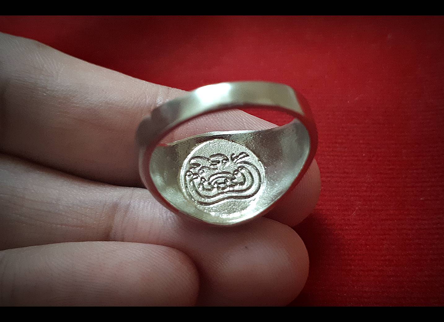 แหวนหัวนะโม กันอันตรายทั้งปวง หลวงปู่ทองสุข วัดโตนด เพชรบุรี (ขนาด56) รุ่นมหามงคลเศรษฐี ปี 2561