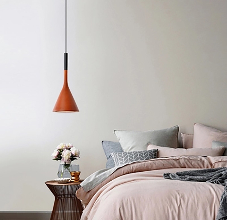 โคมไฟแขวนเพดานสไตล์โมเดิร์น 15x36cm [100104]