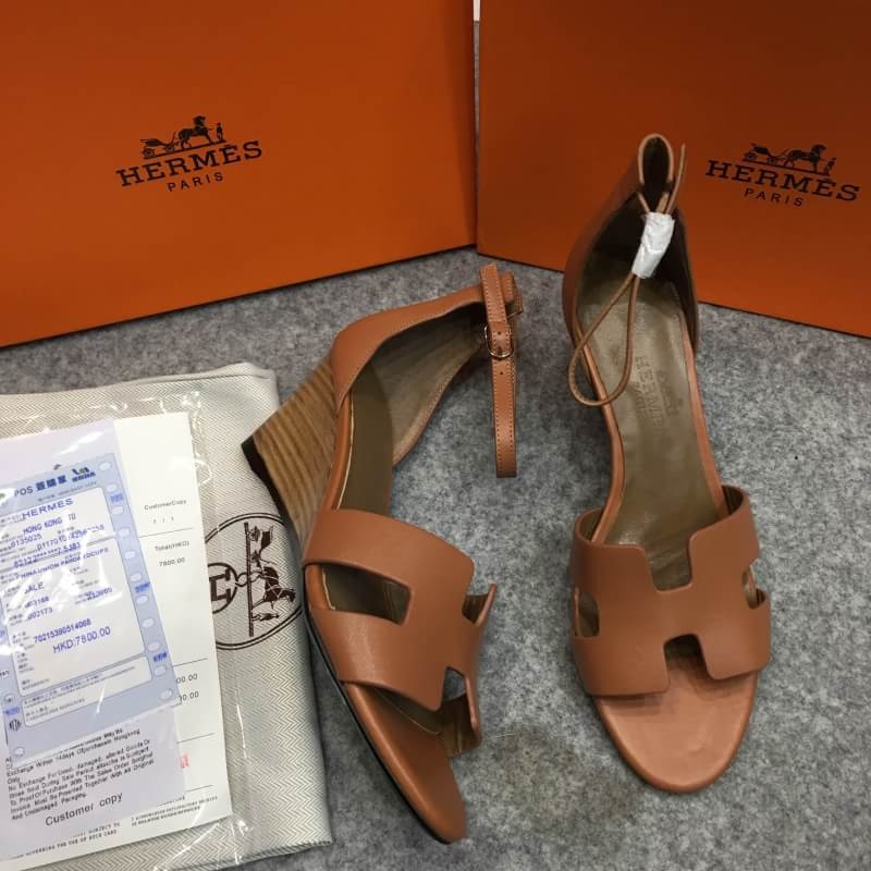 พร้อมส่ง รองเท้า hm slingback sandal ส้นเตารีด สอบถามไซส์ได้ค่ะสต็อกของเปลี่ยนตลอด