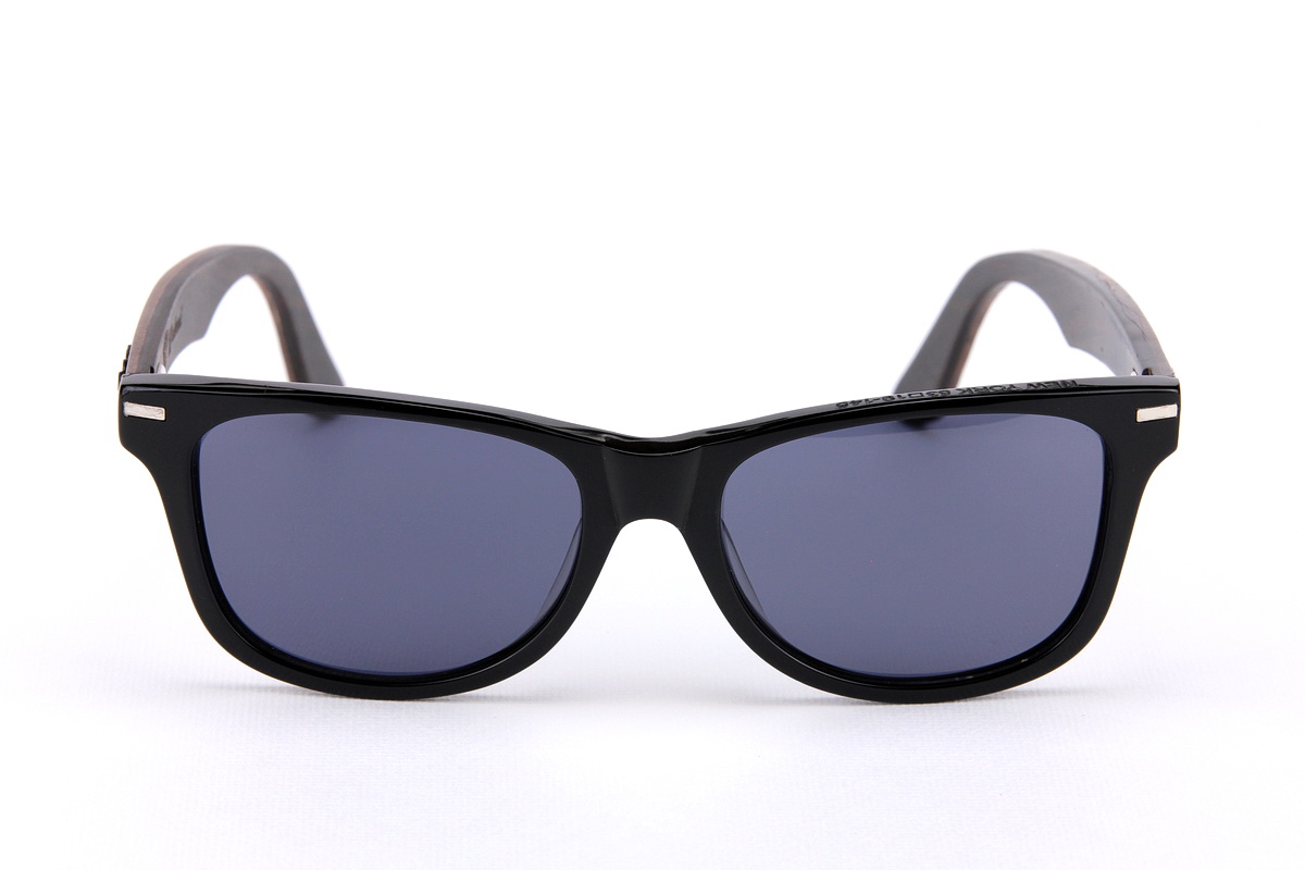 แว่นกันแดดขาไม้ Weekend Duet Collection New York Black (Dark)