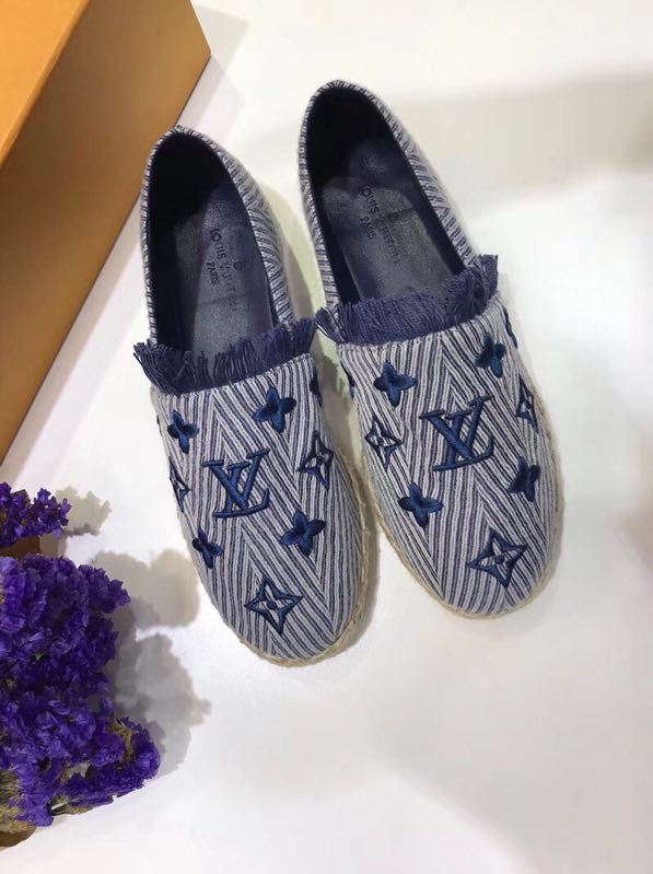 รองเท้า lv espadrilles ผู้หญิง มีหลายแบบหนังแท้