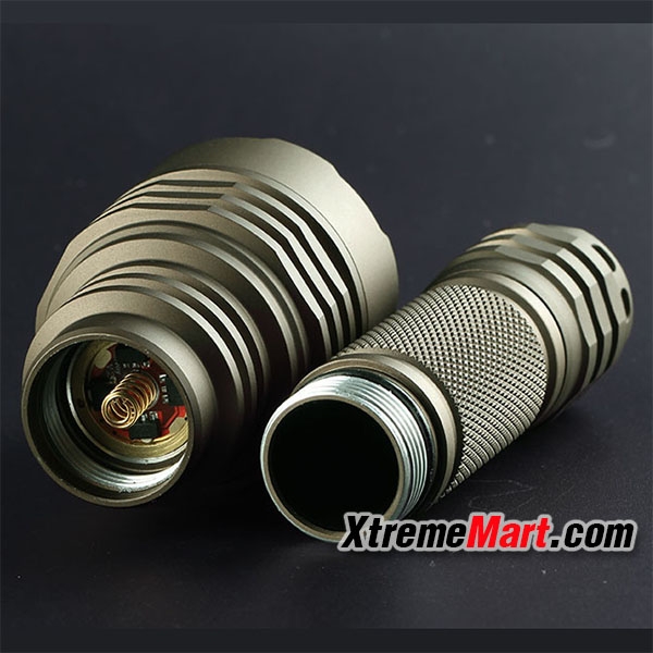 ไฟฉายพกพา Convoy C8+ XP-L HI V2 แสงเหลือง 3000K มี 8 โหมด 1100LM U4-7A LED Portable Flashlight (สีน้ำตาล)