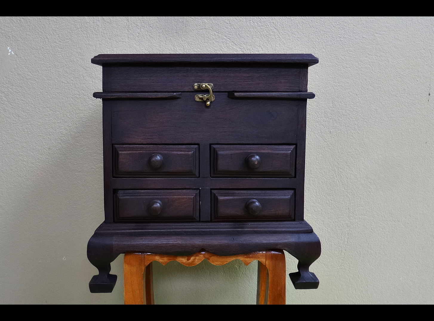 ตู้ลิ้นชักไม้สัก ขนาดเล็ก แนวย้อนยุค Vintage วินเทจ โบราณ คลาสิค ประดับ ตกแต่งบ้าน ร้าน สถานที่