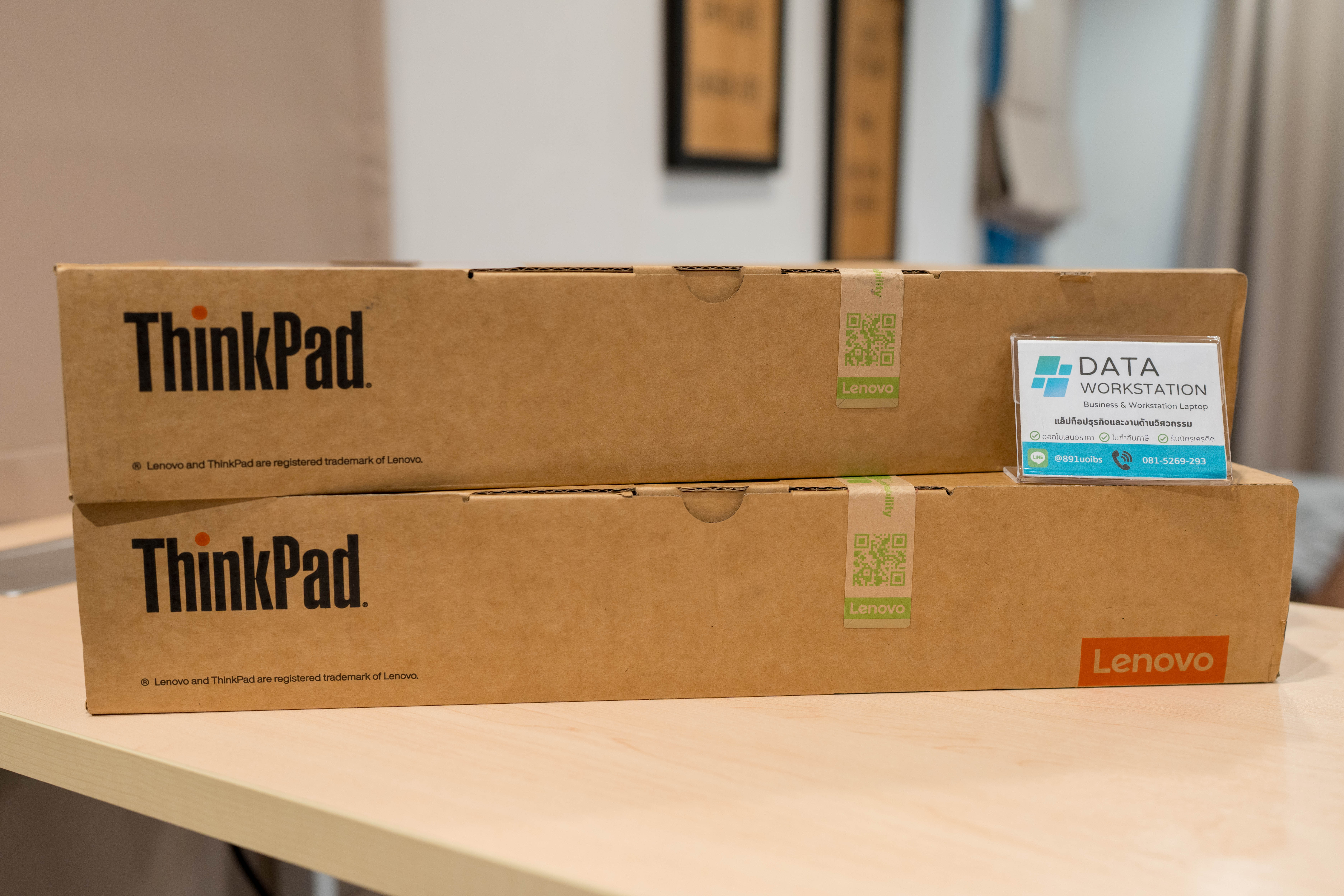 Workstation ThinkPad P16v Gen 2 CPU Ultra 7 165H/Ram32/SSD1TB/RTX 500 Ada 4GB/16" FHD+ IPS *สินค้ามือหนึ่งไม่แกะกล่อง(ทักแชทก่อนสั่งซื้อ)