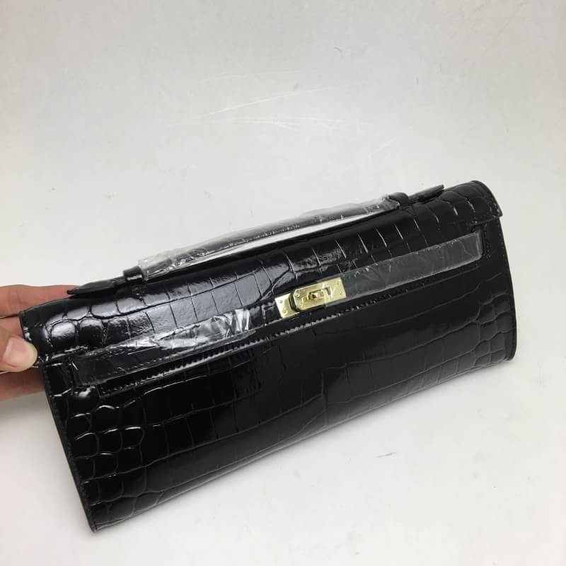 กระเป๋า hm clutch kelly cut croc skin 31 cm สีดำ ลายหนังจระเข้
