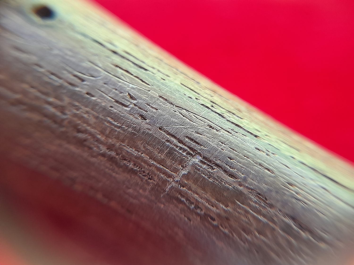 ไม้ครู (ขนาดพกพา 5.9นิ้ว) (จารยันต์ บรรจุ ฝั่งตะกรุด อุดมวลสาร ) (ไม้ครู คือ ทุกสิ่งที่ครูบาอาจารย์ทำไว้ให้ที่ครูมอบให้)) ปี2563 - ปลุกเสกอฐิษฐานจิต บรรจุมวลสาร จารย์ยันต์และตะกรุดด้วยมือ หลวงพ่อบ๊ะ วัดโพธิ์ลังกา