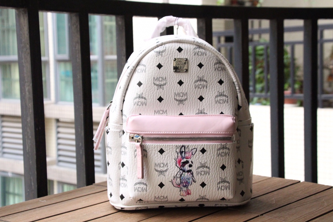 กระเป๋าเป้ mcm small backpack 10นิ้ว