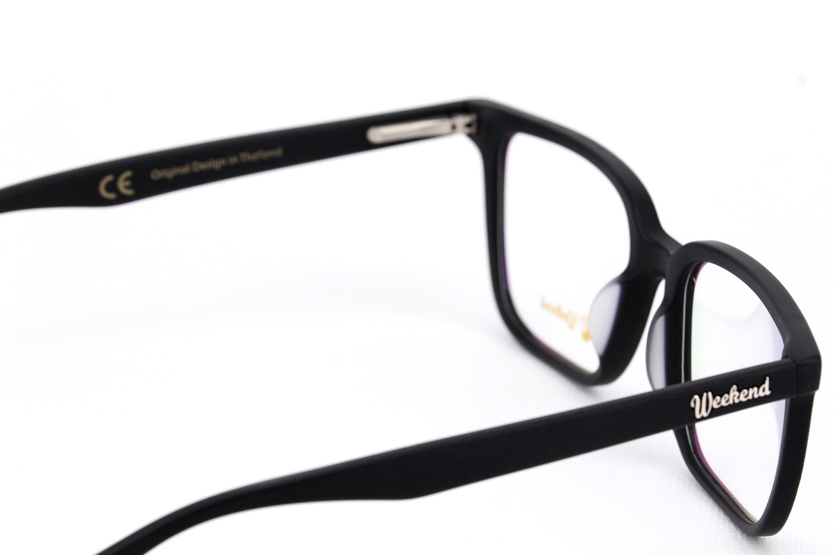 กรอบแว่นสายตาพร้อมคลิปกันแดด Weekend Cannes Matte Black