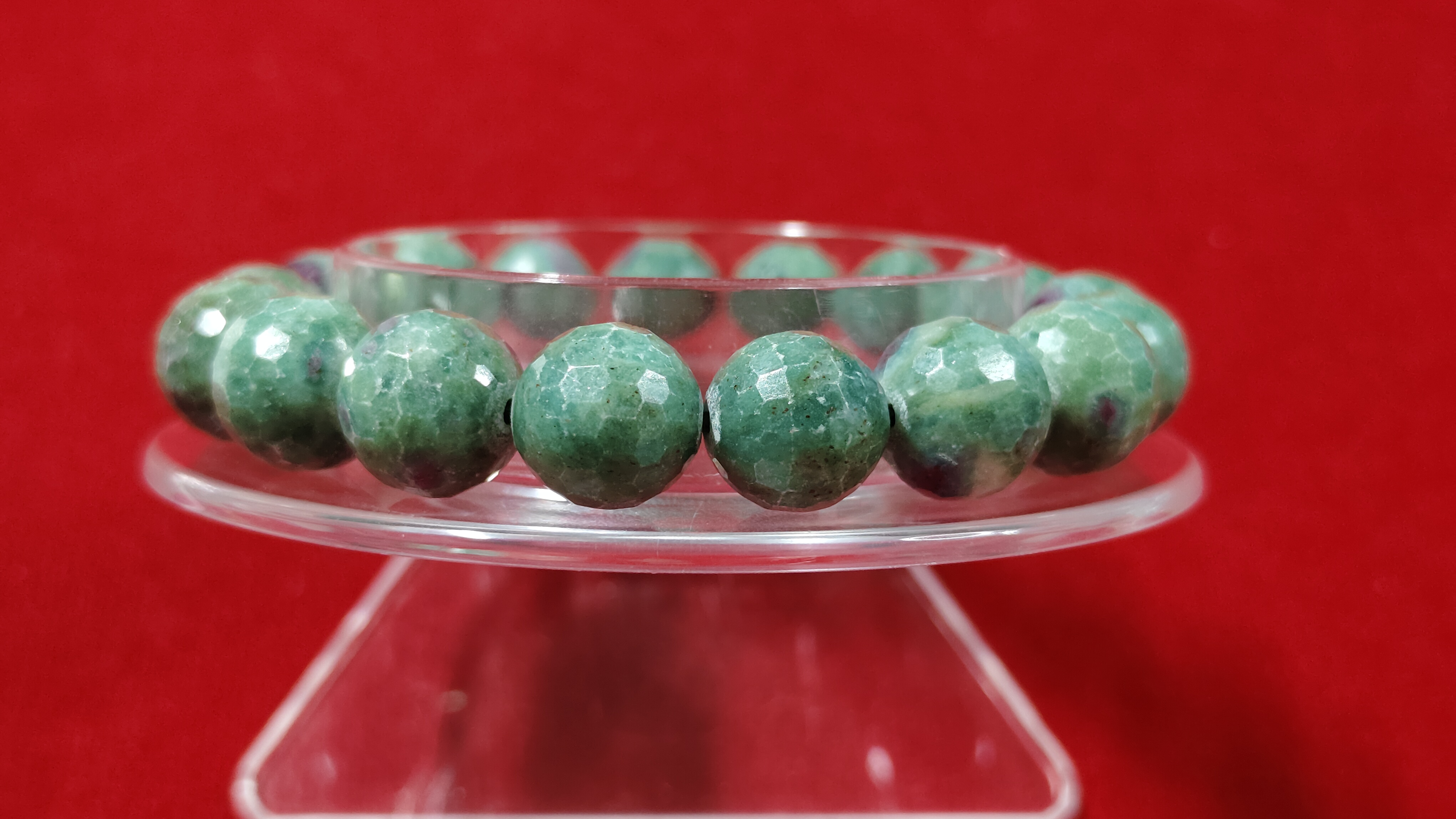 #ข้อมือหินซอยไซต์ วิท รูบี้รหัสbh-0047