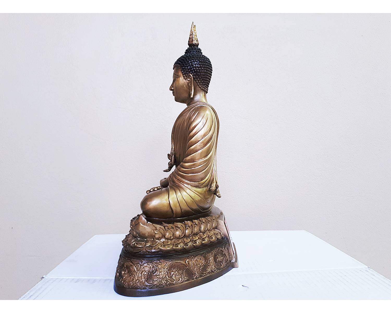 รูปหล่อ พระปัจเจกพระพุทธเจ้า (พระเกศ2แฉก ตามแบบวัดท่าซุง) ฐานด้านหลังยันต์มหาเศรษฐีเงินล้าน เนื้อทองเหลือง ปี2562 (องค์ใหญ่ขนาดบูชา ขนาด หน้าตัก9นิ้ว ฐาน12นิ้ว ลึก7นิ้ว สูง16นิ้ว) - หลวงพ่อเล็ก วัดท่าขนุน