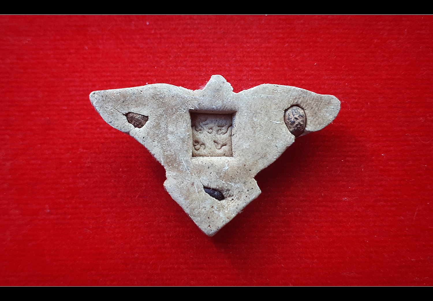 พญาครุฑ เนื้อผง(ผสมรวมโครตมวลสาร) ปี2560 #รับประกันแท้ - หลวงพ่อหนุน วัดพุทธโมกข์