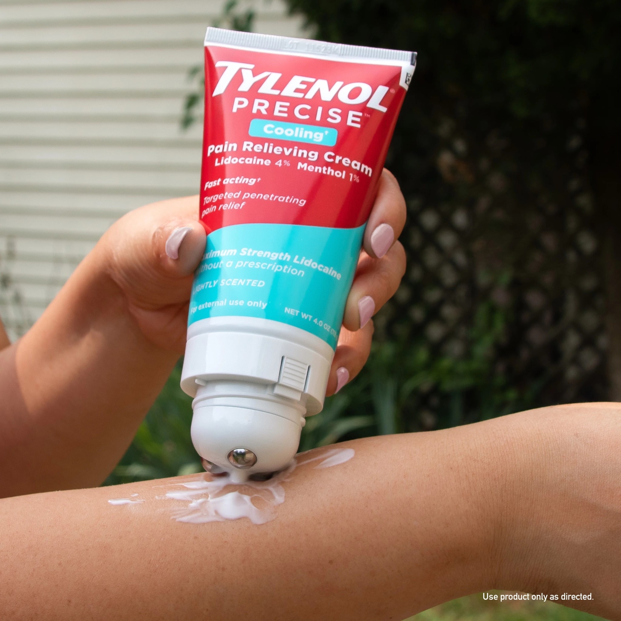 ลูกกลิ้งบรรเทาอาการปวดสูตรเย็น TYLENOL PRECISE Cooling Pain Relieving Cream