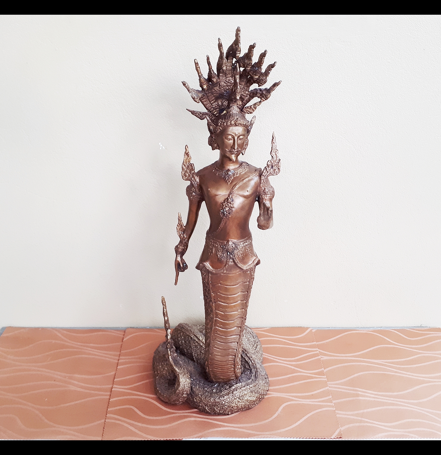 รูปหล่อ พญานาคราช คู่ (ท่านปู่นาคา-ปู่ศรีสุทโธ ท่านยานาคี-ศรีปทุมวัน) พญานาคปรก 9ตน 9หัว โลหะทองเหลืองรมดำ (ขนาดบูชา องค์ขนาดใหญ่ สูง 25นิ้ว) (ขายปลีก ขายส่ง)