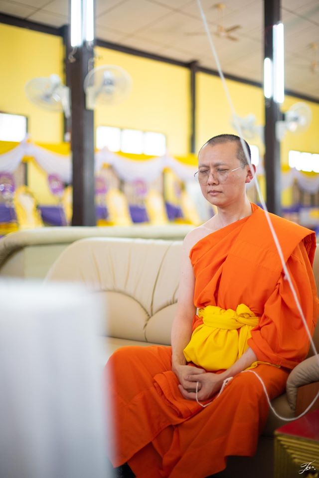 เทียน ปฐมกัปป์คำ (ยาว10.5นิ้ว) (จุดภาวนา ยกหนุนเสริมกลับพลิกชะตาพลิกฟื้น สะเดาะห์เคราะห์) (เสาร์๕ ปี2564) #รับประกันแท้