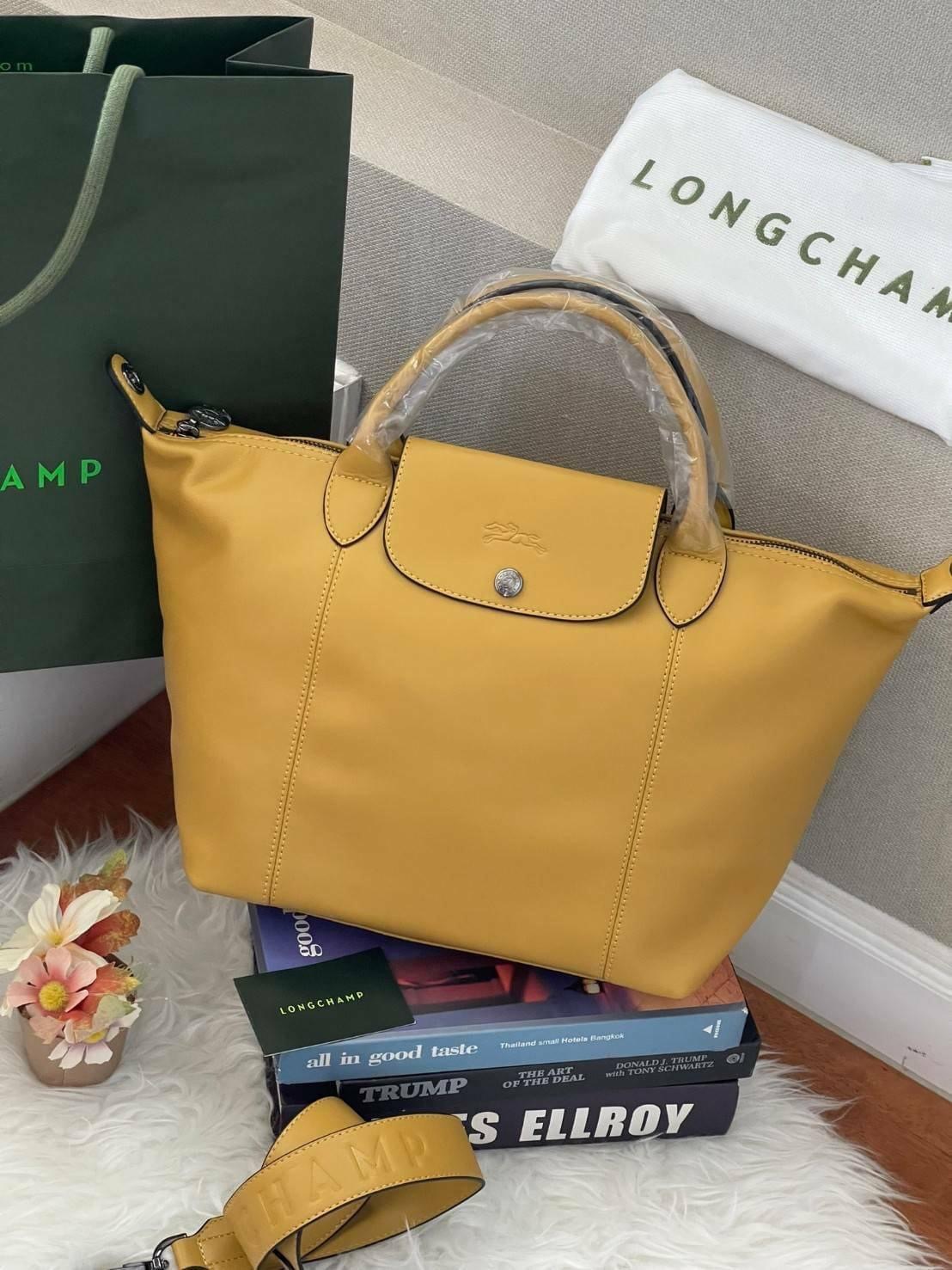 Longchamp LE PLIAGE CUIR TOP HANDLE BAG M (แอดไลน์ก่อนสั่งซื้อ)