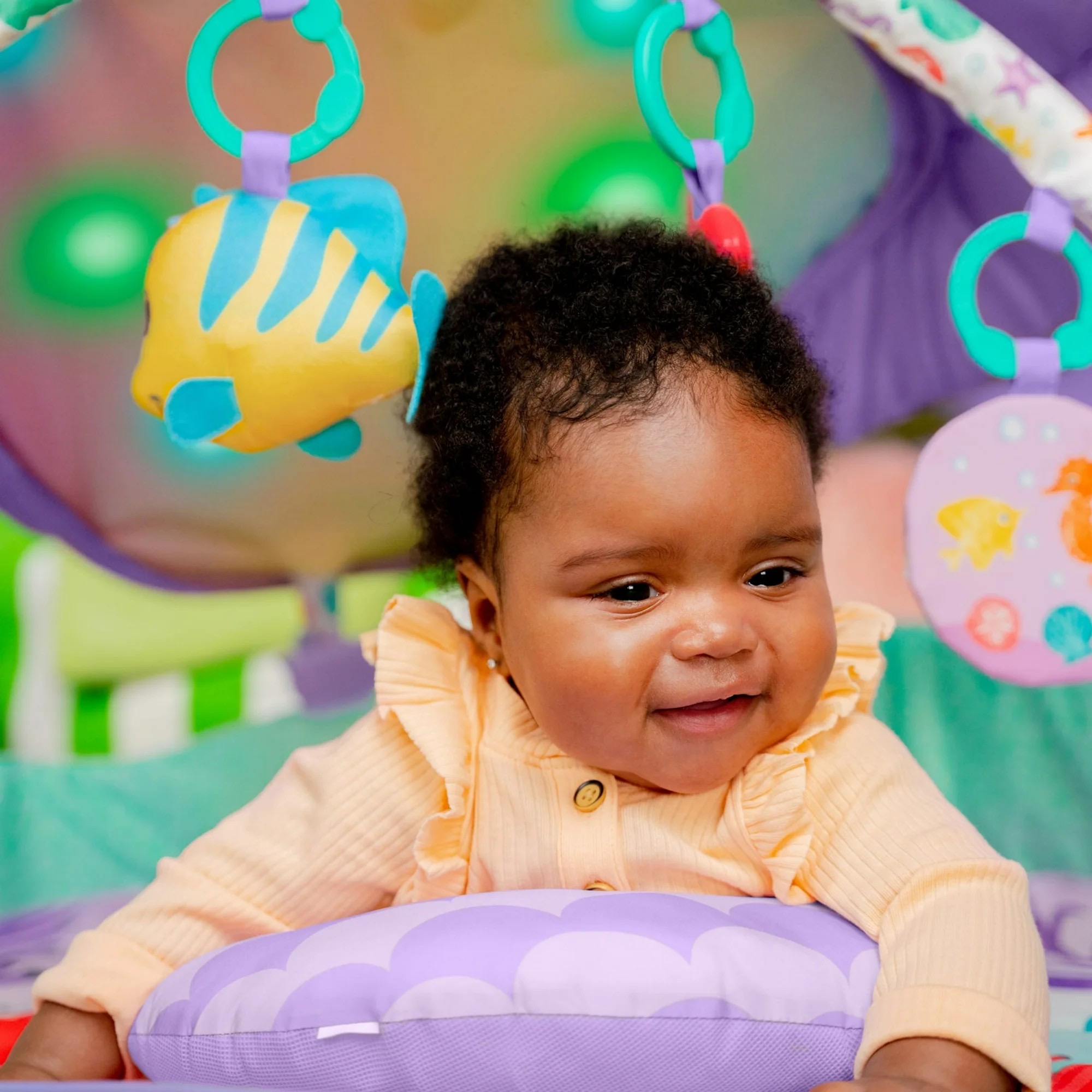 เพลย์ยิมเสริมพัฒนาการสำหรับทารกและเด็กเล็ก Bright Starts Disney Baby The Little Mermaid Twinkle Trove Lights & Music Activity Gym