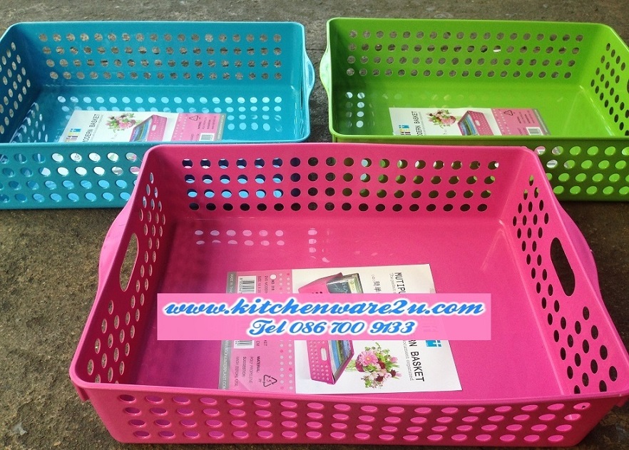 P07806 ตะแกรง A4 พื้นทืบ สีหวาน มีที่จับ (23*34*8 cm) No.319 ราคาส่งต่อ 12 โหล: 144 ชุด:เฉลี่ย 200 บ/โหล