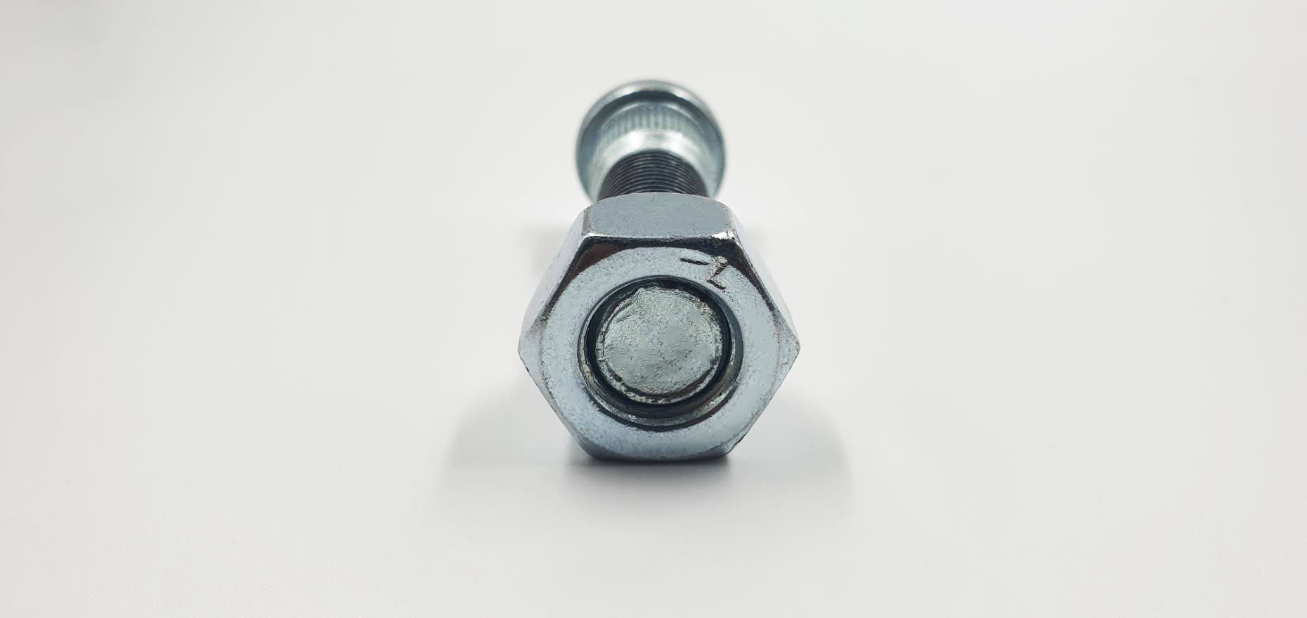 น็อตดุมล้อ เพลาลอย L หมุนซ้ายเข้า หมุนขวาออก (ราคาต่อ 1 ตัว) สินค้าใหม่จากโรงงาน