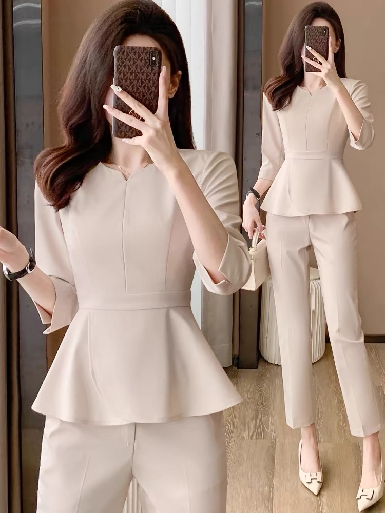 ชุดพนักงานนวดสปา ชุดพนักงานเสริมสวย ชุดทำงาน ชุดสูท ชุดพนักงานคลินิค S6708019 สีภาพ S-4XL