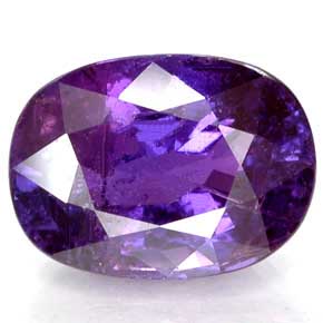 Color-Change Natural Sapphire พลอยเนื้อแข็ง เปลี่ยนสีได้ color-change อยู่ในร่มจะเป็นสีน้ำเงินออกม่วง violetish blue อยู่ในร่มจะเป็นสีน้ำเงินออกม่วง