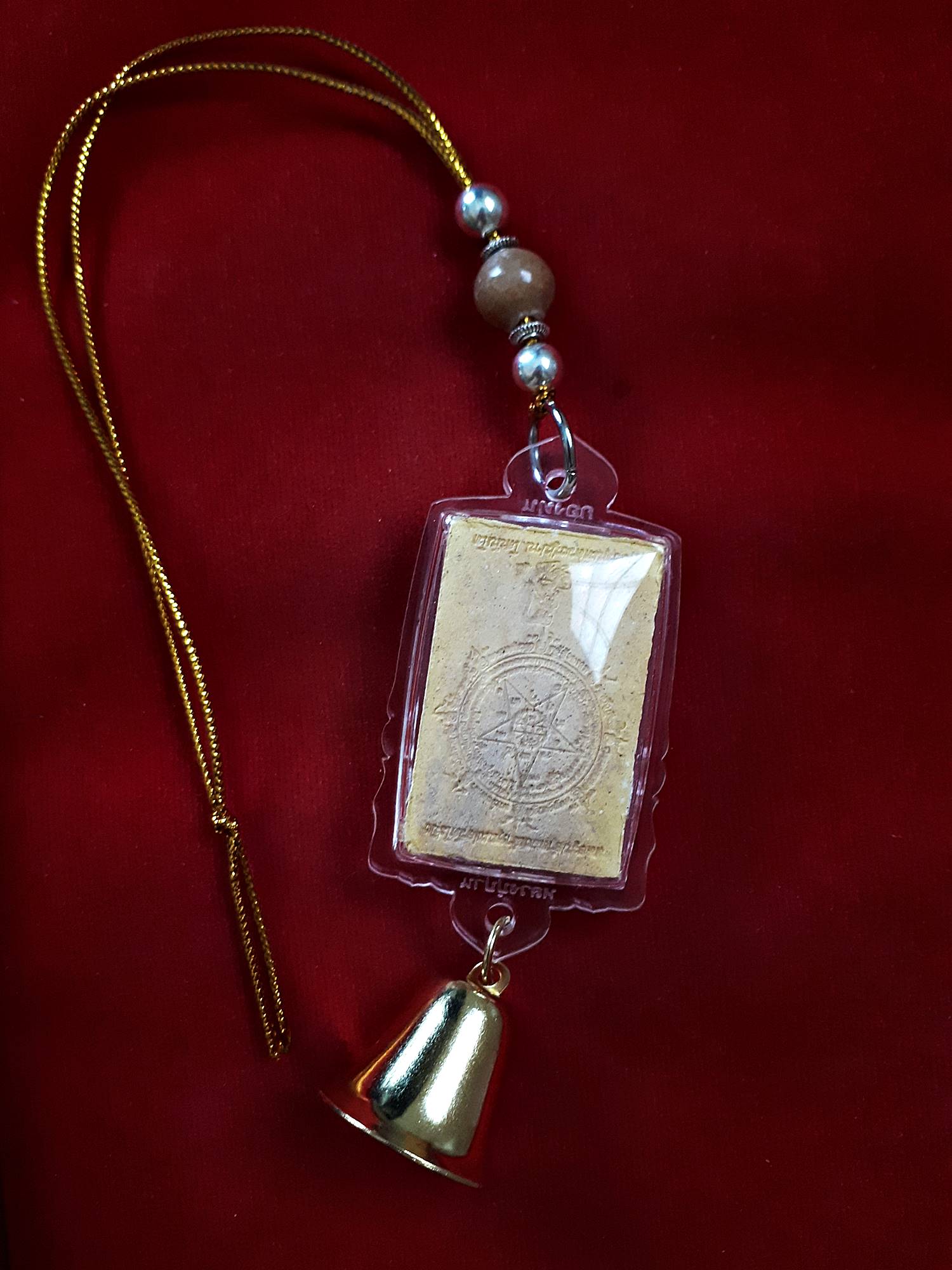 พระสมเด็จแหวกม่าน หลังยันต์เพรชกลับร้ายกลายเป็นดี เนื้อผงมหาวิเศษโรยผงยาวาสนาจินดามณี (สำหรับแขวน หน้ารถ หน้าบ้าน ปรับฮวงจุ้ย กลับร้ายกลายดี) (ร้อยด้วย#หินพระธาตุสามร้อยยอด) เข้าพิธีมหาระงับโรคาพินาศ ปี2563 #รับประกันแท้