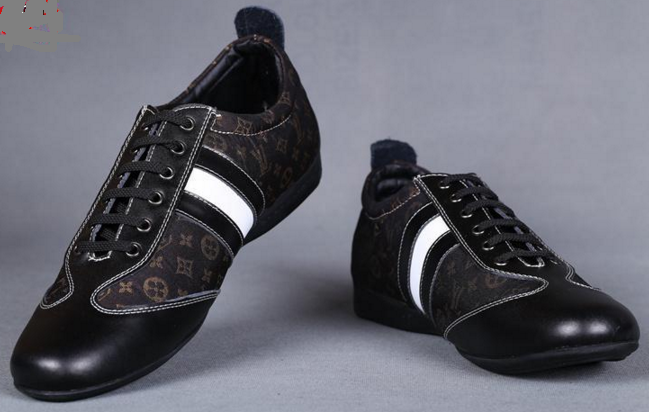 รองเท้า l monogram sneakers มี 2 สี ดำและน้ำตาล size 40-47