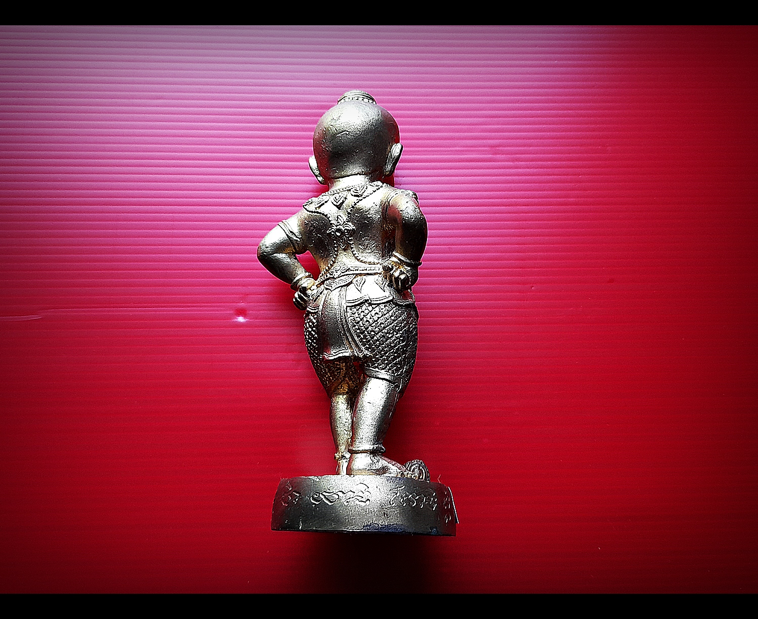 รูปหล่อ กุมารทอง พระสังฆ์ทองจินดามณี เรียกทรัพย์ (เนื้อทองเหลือง สูง7นิ้ว) ปี2559-2560 - อาจารย์ธรรมนูญ สำนักบัวแปดกลีบ(ท่านย่าเฒ่า) จ.ชลบุรี