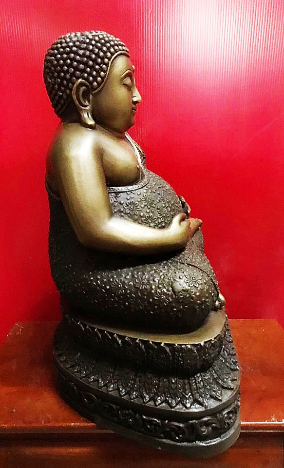 รูปหล่อ หลวงปู่พระสังกัจจายน์ จีวรลายดอกพิกุล เนื้อทองเหลือง (หน้าตัก9นิ้ว ลึก8นิ้ว สูง13.5นิ้ว)