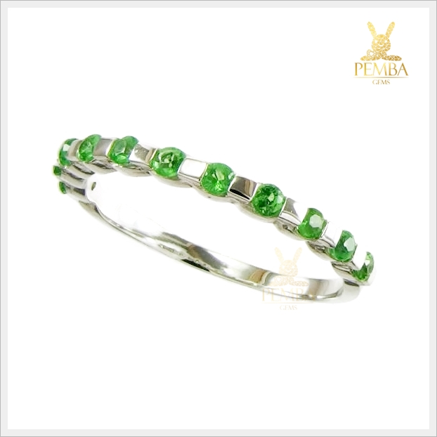 แหวนกรีนการ์เน็ตแท้ เงินแท้ ชุบทองคำขาว