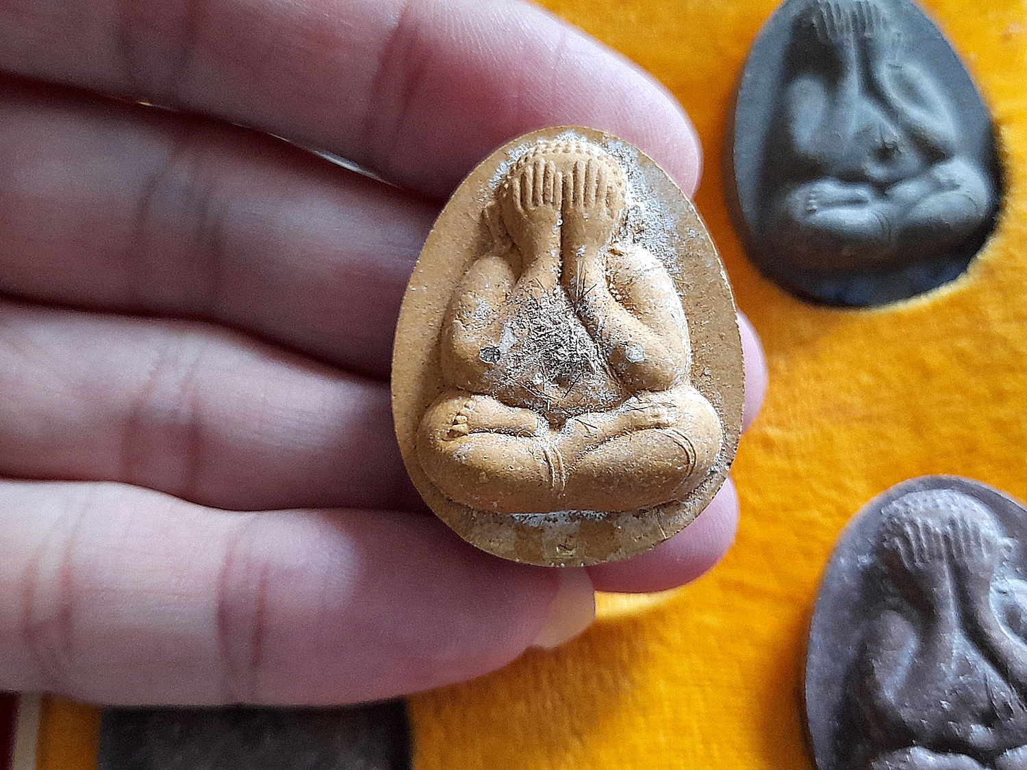 พระปิดตา จัมโบ้ ชุดพิเศษ5องค์ #ตะกรุดทองคำแท้ #ตะกรุดเงินแท้ (โรยมวลสารผงเก่าบางขุนพรหม โรงผงเก่าหลวงปู่โต๊ะ วัดพระดูฉิมพลี) ปี2540 #รับประกันแท้ - ทันยุคปลุกเสกโดย หลวงปู่คง หลวงพ่อคูณ หลวงปู่แสง หลวงปู่ทอง หลวงพ่อพูล หลวงปู่ทิม หลวงปู่จอย หลวงพ่อรวย หลว