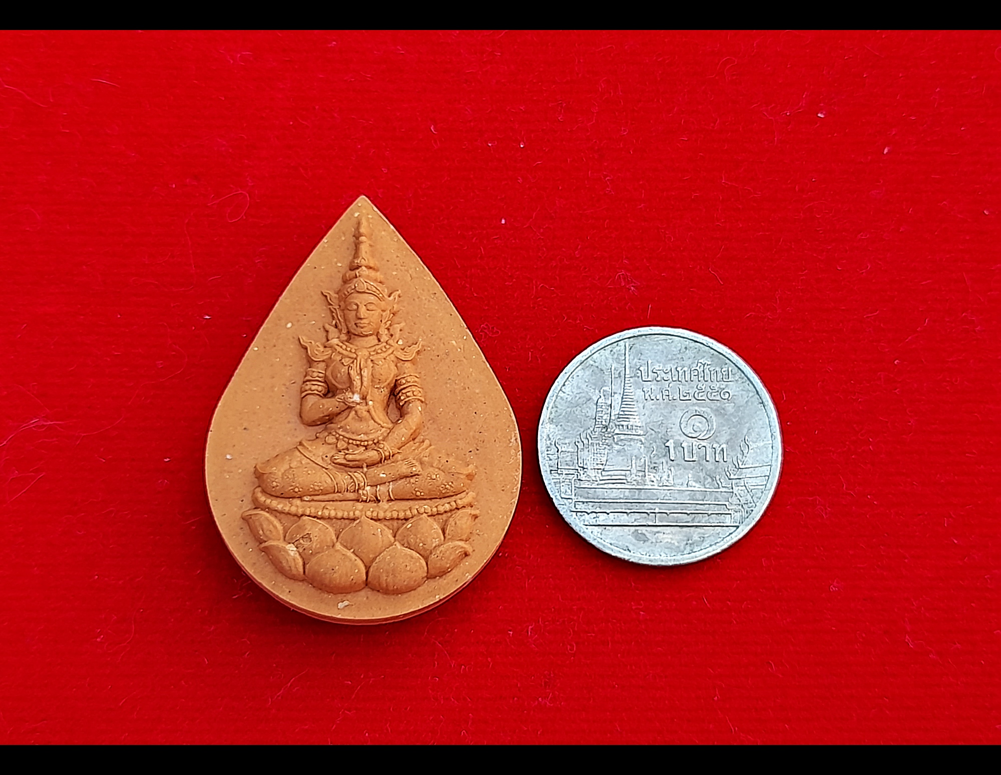 เหรียญ พระสุนทรีวาณี หลัง พระพรหม เนื้อผง(ขนาดห้อยคอ พกพา) ปี2558 #รับประกันแท้ - หลวงพ่อเจ้าคุณธงชัย วัดไตรมิตรวิทยาราม